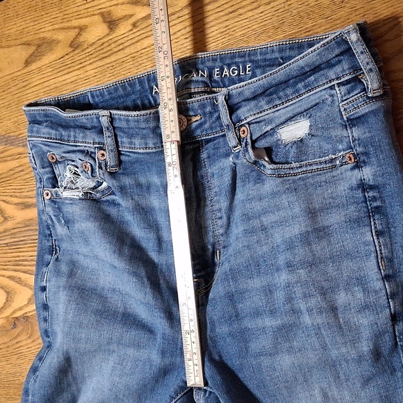 AMERICAN EAGLE Jeans Womens 4 BLUE FLARED Super HIGH RISE Distressed - Picture 5 of 8